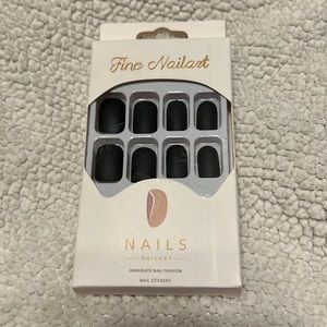 SOLD! Nailart- Black